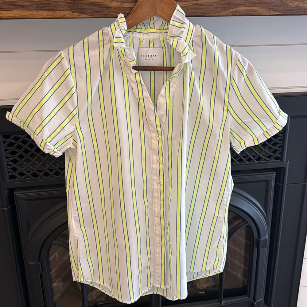 Tuckernuck top
